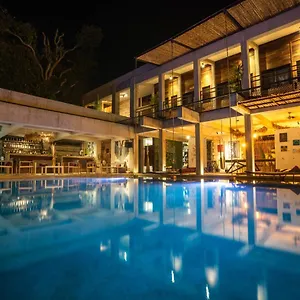5* Hotel Makaabá Eco-boutique